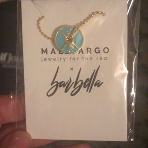 Barbella box necklace